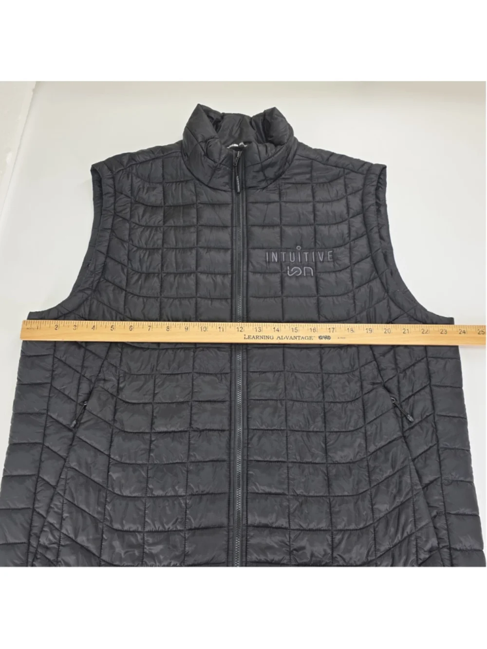 The North Face ThermoBall Trekker Vest Mens L Black Full Zip Packable Insulated